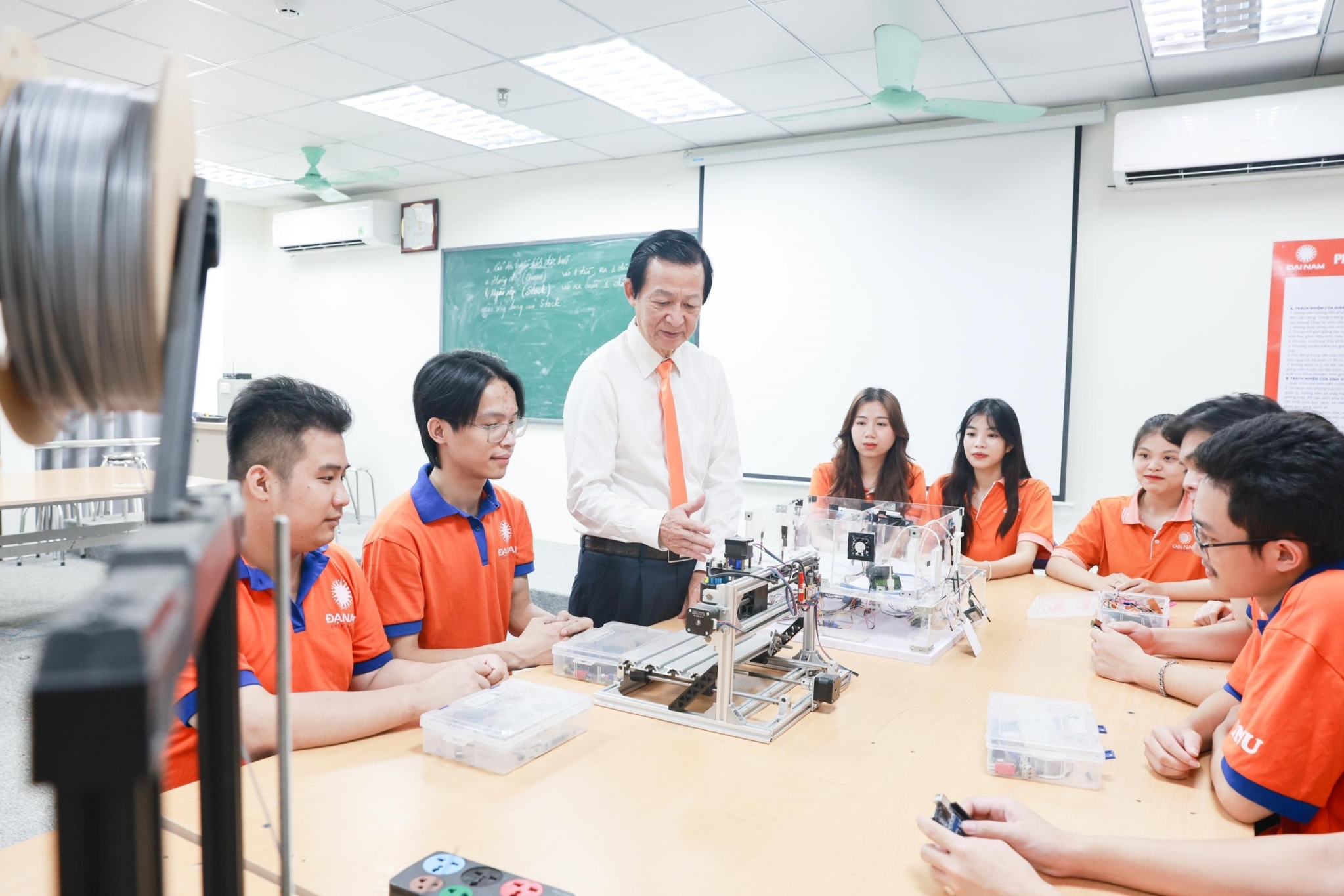 Bán dẫn Việt Nam muốn đi xa phải bắt đầu từ năng lực cốt lõi