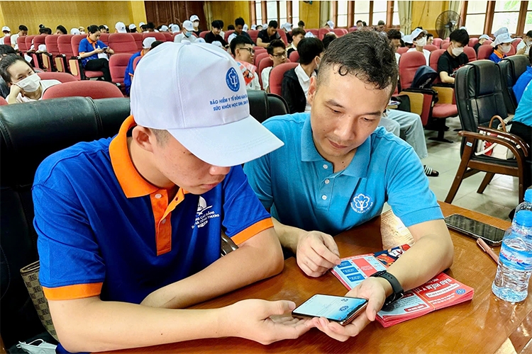 Việc cấp sổ bảo hiểm xã hội điện tử giúp tạo thuận lợi cho công tác quản lý cũng như giải quyết chế độ chính sách.