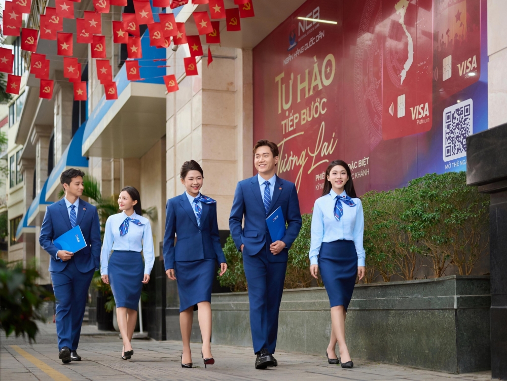 Vốn điều lệ liên tục lập mặt bằng mới, ngân hàng rộng cửa tăng trưởng