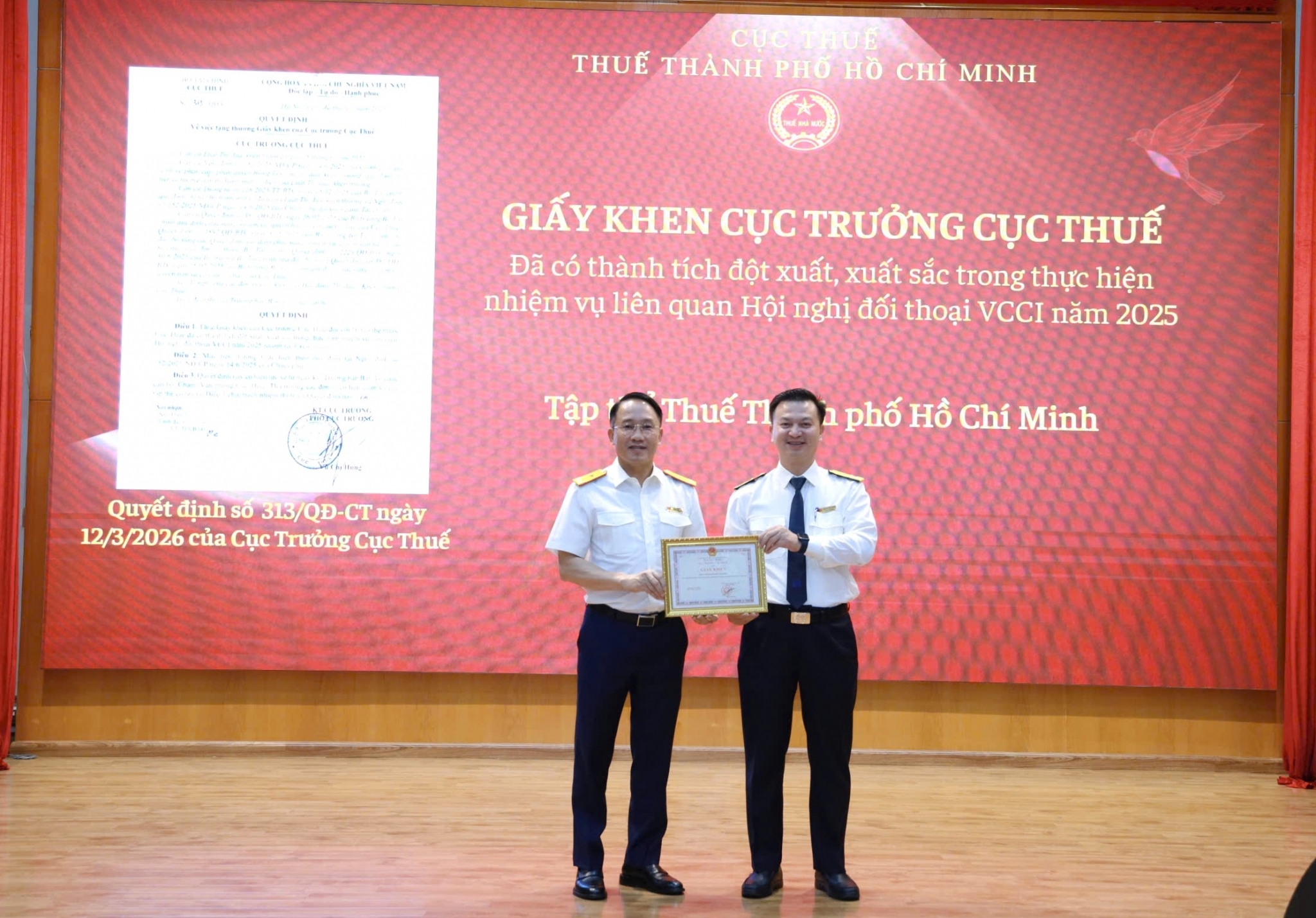 Thuế TP. Hồ Chí Minh: Thu ngân sách 6 tháng đầu năm đạt hơn 400.000 tỷ đồng