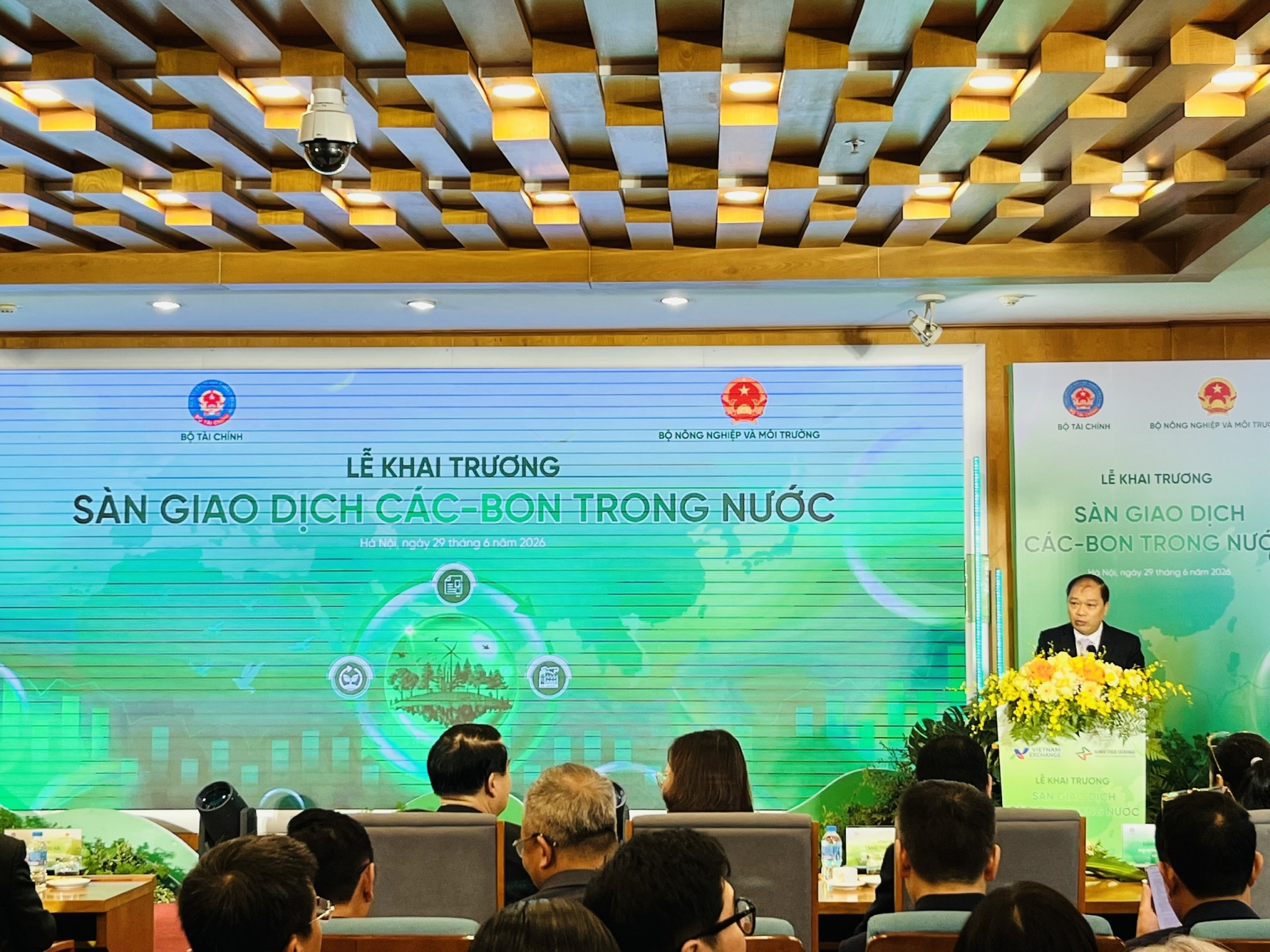 Sàn giao dịch các-bon trong nước và dấu mốc mới của thị trường tài chính xanh Việt Nam Sàn giao dịch các-bon trong nước