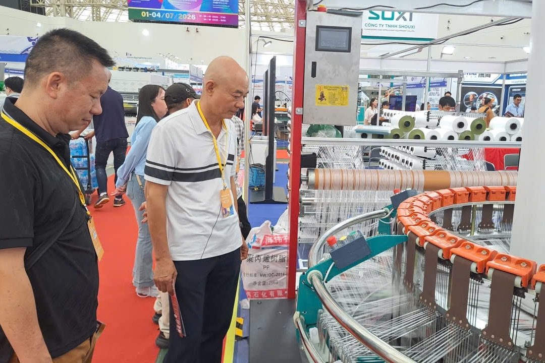 Thúc đẩy ứng dụng công nghệ cao và sản xuất thông minh