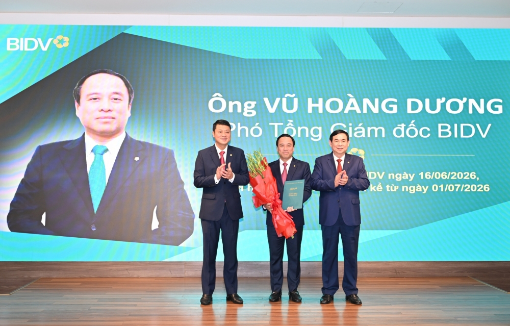 BIDV kiện toàn ban lãnh đạo, bổ nhiệm Chủ tịch và Tổng giám đốc mới BIDV kiện toàn ban lãnh đạo, bổ nhiệm Chủ tịch và Tổng giám đốc mới