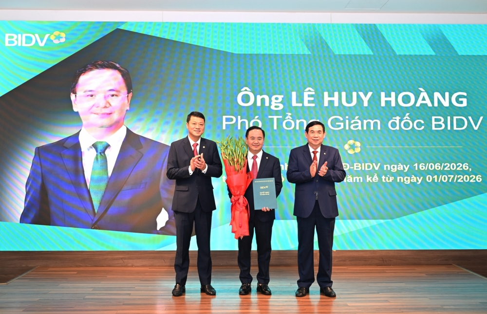 BIDV kiện toàn ban lãnh đạo, bổ nhiệm Chủ tịch và Tổng giám đốc mới BIDV kiện toàn ban lãnh đạo, bổ nhiệm Chủ tịch và Tổng giám đốc mới