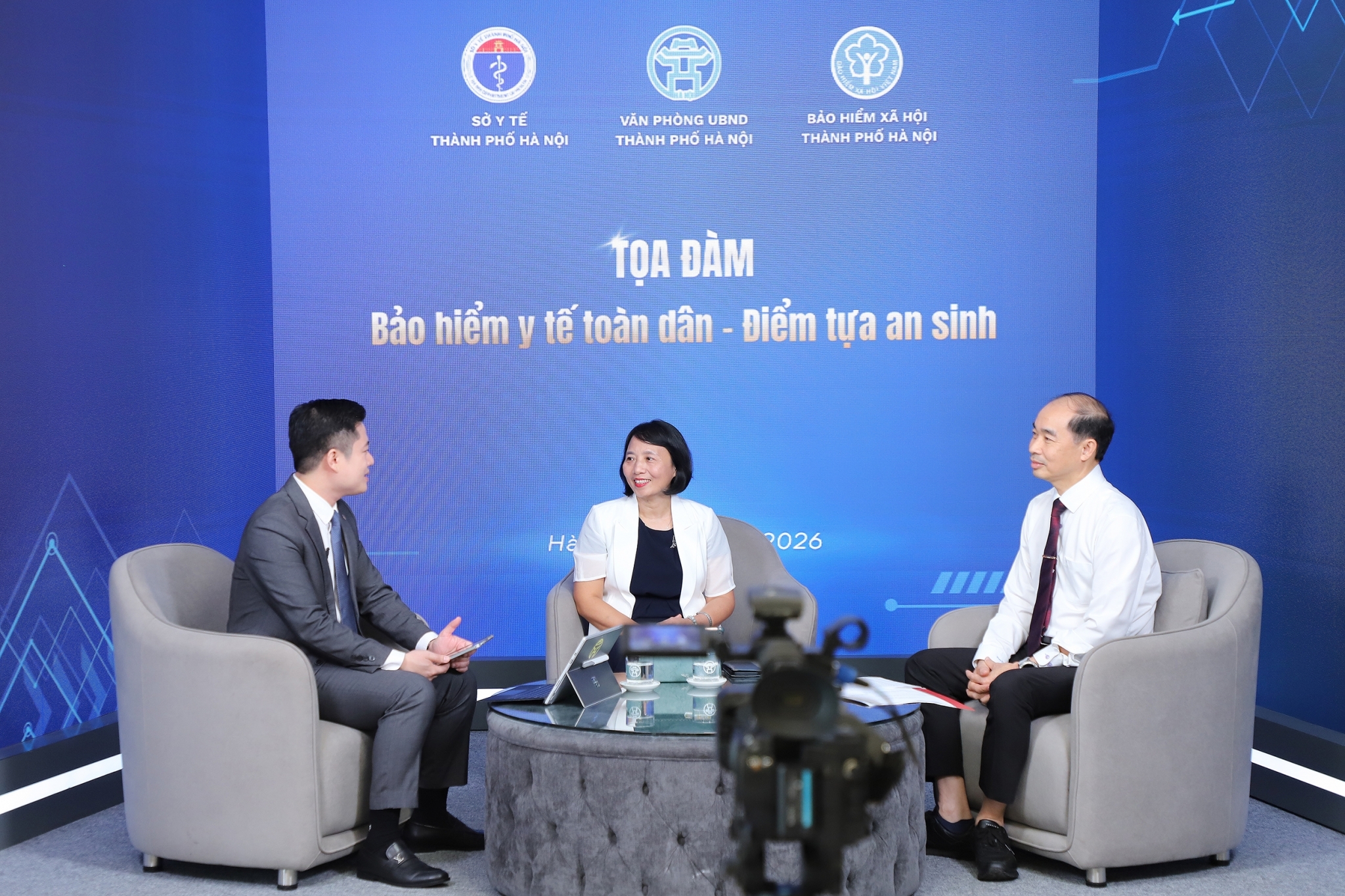 Bảo hiểm y tế toàn dân - Điểm tựa an sinh từ những chính sách vì người dân