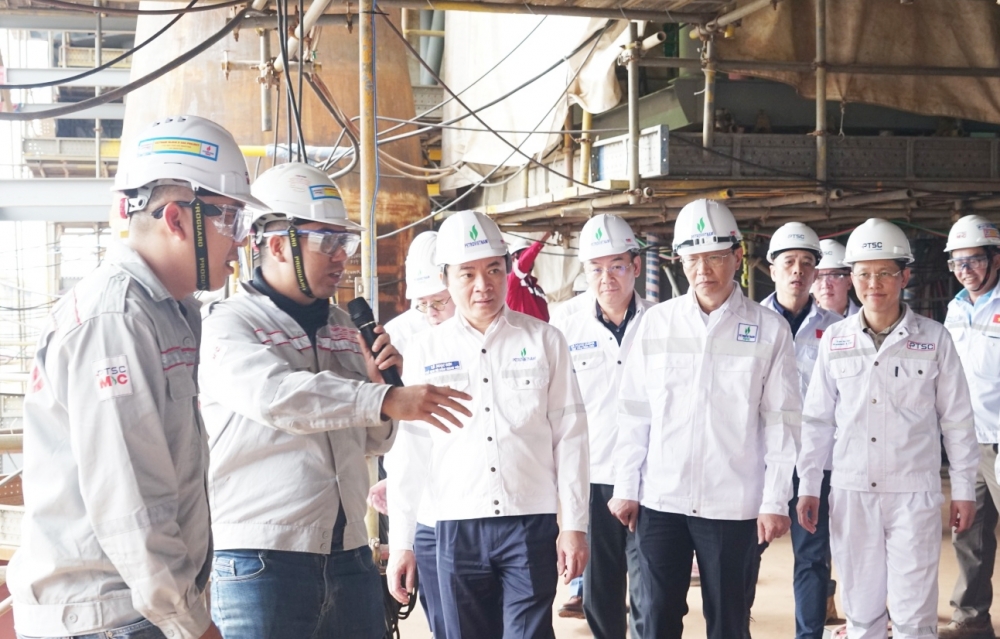 Khi Người đại diện trở thành “mắt xích” của chiến lược Petrovietnam