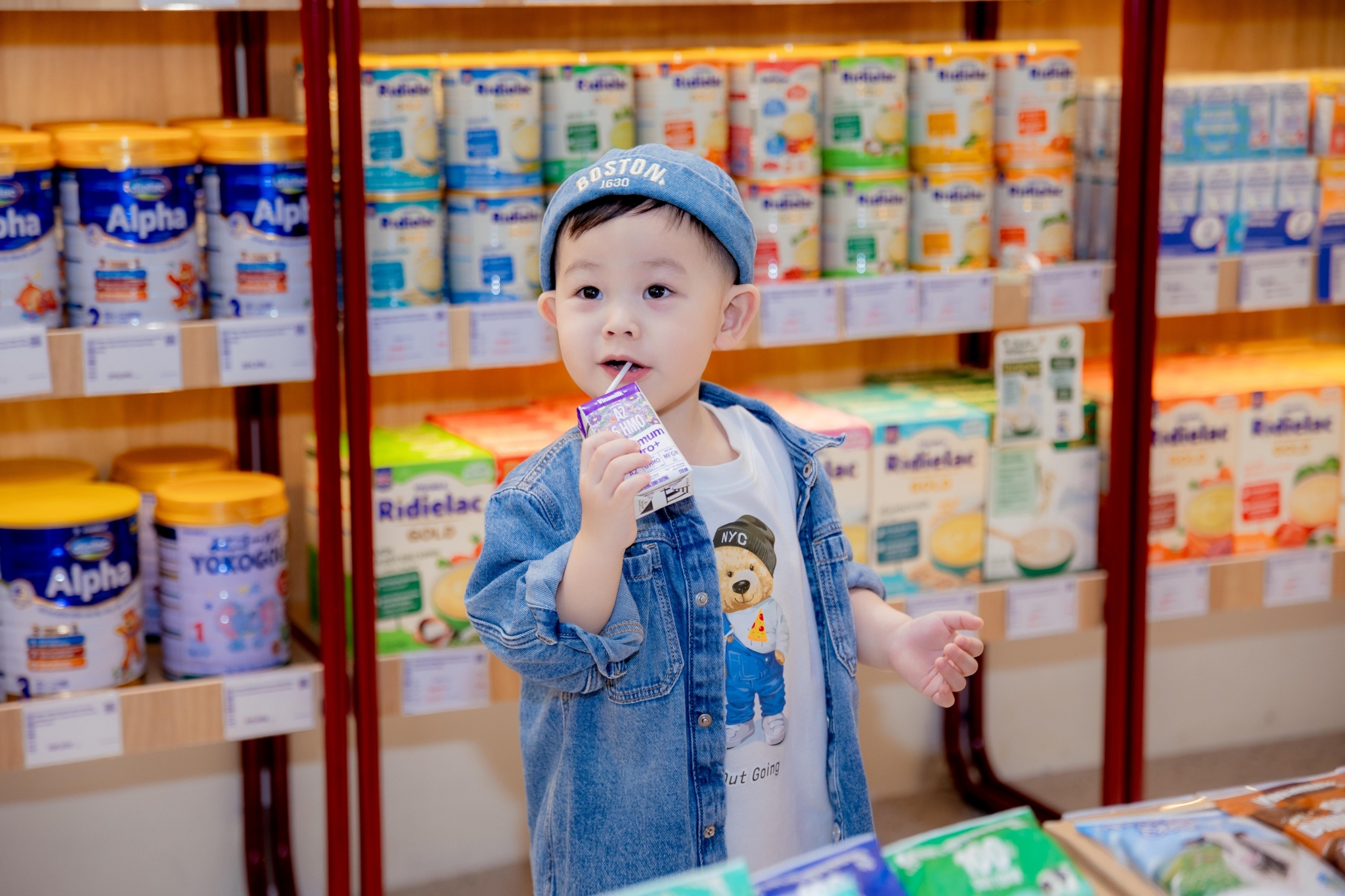 Top 10 thương hiệu giá trị nhất Việt Nam: Vinamilk giữ vị thế 4 năm liên tiếp Top 10 thương hiệu giá trị nhất Việt Nam: Vinamilk giữ vị thế 4 năm liên tiếp