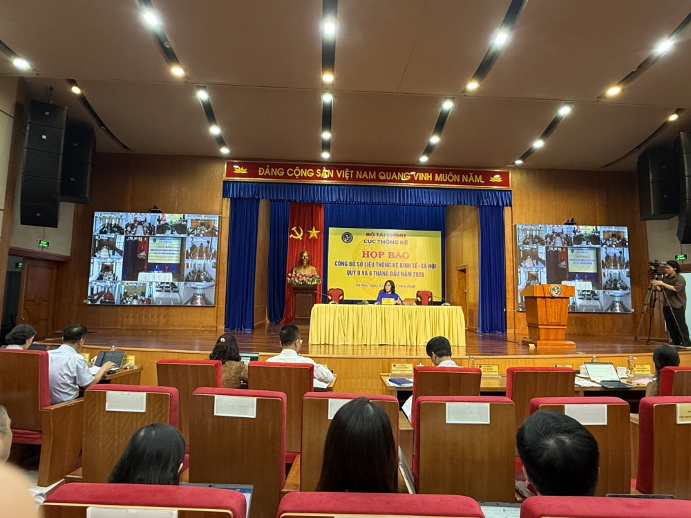 Thị trường lao động giữ đà phục hồi, tạo nền tảng cho tăng trưởng kinh tế