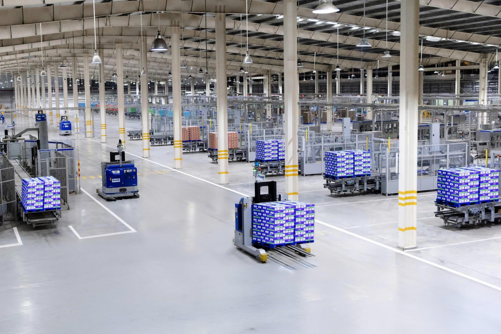 Doanh nghiệp công nghiệp tăng tốc sản xuất, triển vọng kinh doanh tích cực hơn