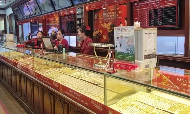 Giá vàng hôm nay: Duy trì ổn định giá vàng