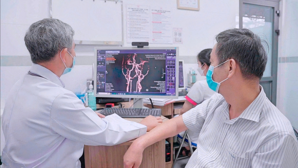 Tháo gỡ những băn khoăn để chính sách bảo hiểm y tế đến gần hơn với người dân