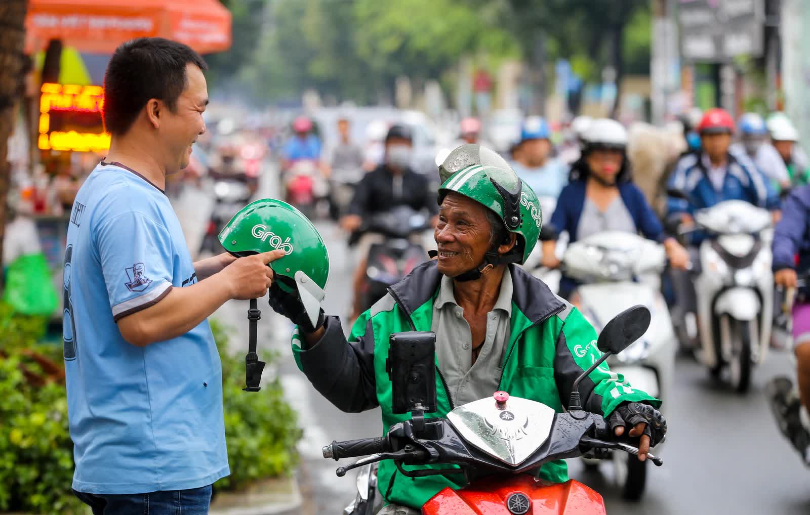 Hà Nội tăng cường an sinh xã hội cho lao động trên nền tảng số