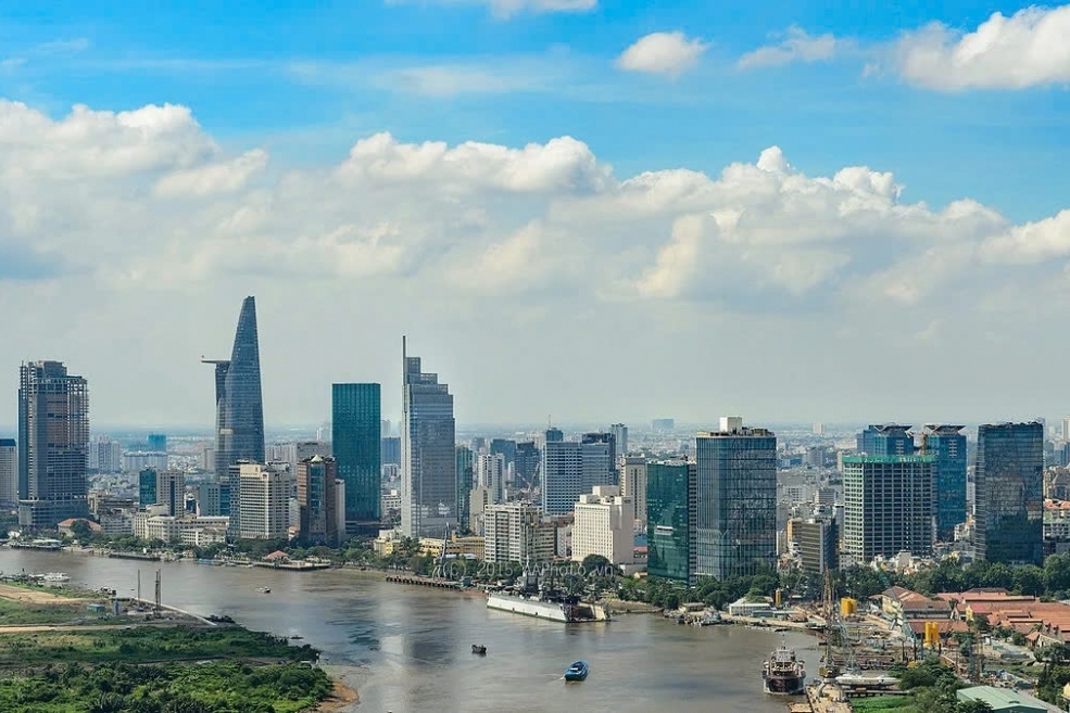 Bài 1: Vốn trung và dài hạn là nguồn lực chính để tăng trưởng 2 con số