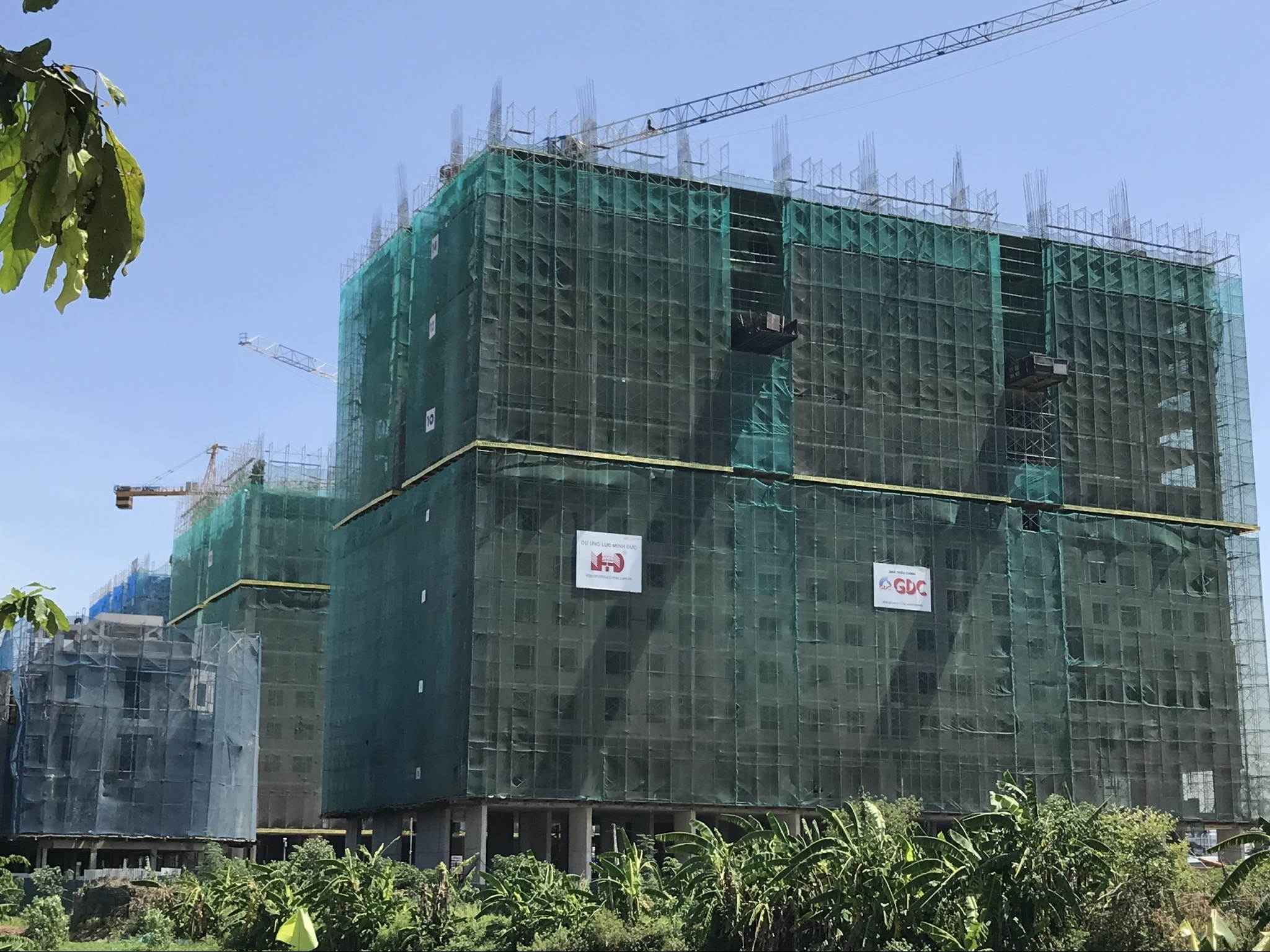 Nguồn cung căn hộ Hà Nội lập kỷ lục, giá thứ cấp lần đầu giảm sau gần 4 năm