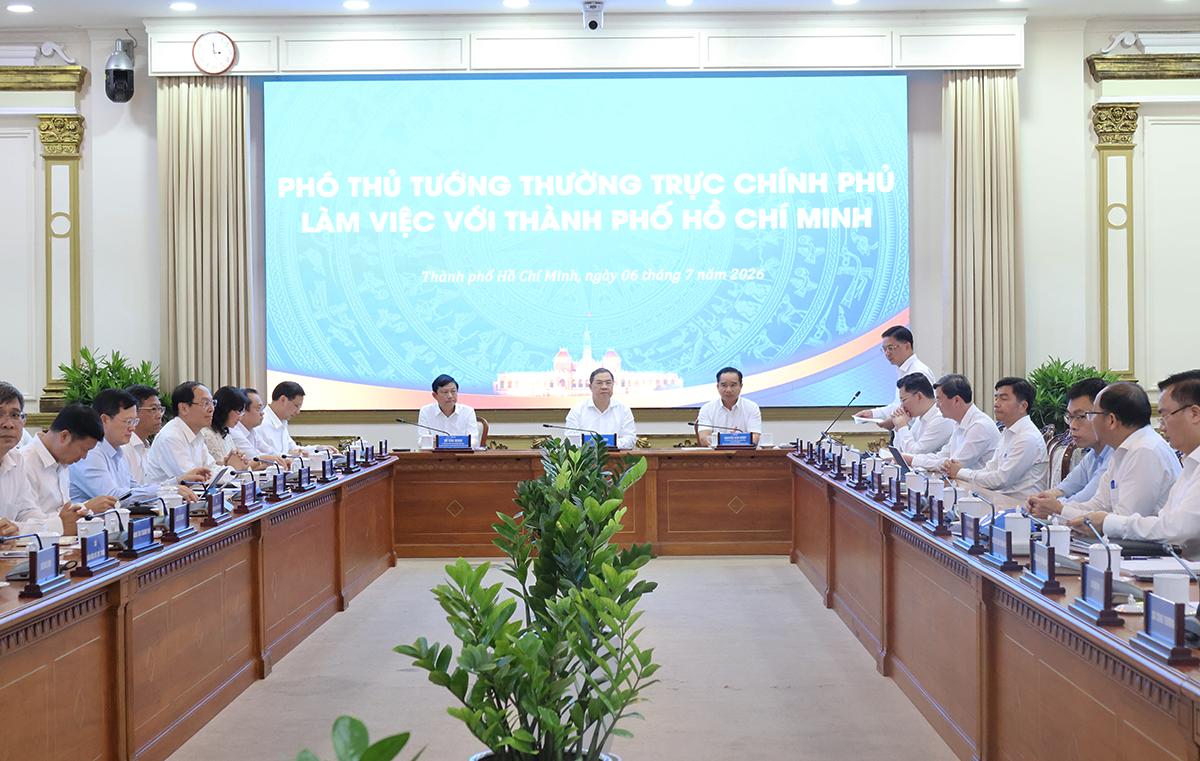 TP. Hồ Chí Minh chế tài mạnh với đơn vị giải ngân đầu tư công chậm, kể cả rút “thẻ đỏ” TP. Hồ Chí Minh chế tài mạnh với đơn vị giải ngân đầu tư công chậm, kể cả rút “thẻ đỏ”