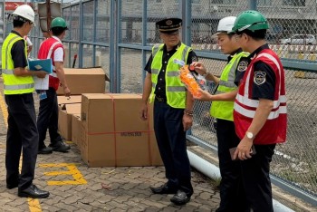 TP. Hồ Chí Minh phát hiện hơn 15.000 vụ hàng cấm, hàng giả, gian lận thương mại