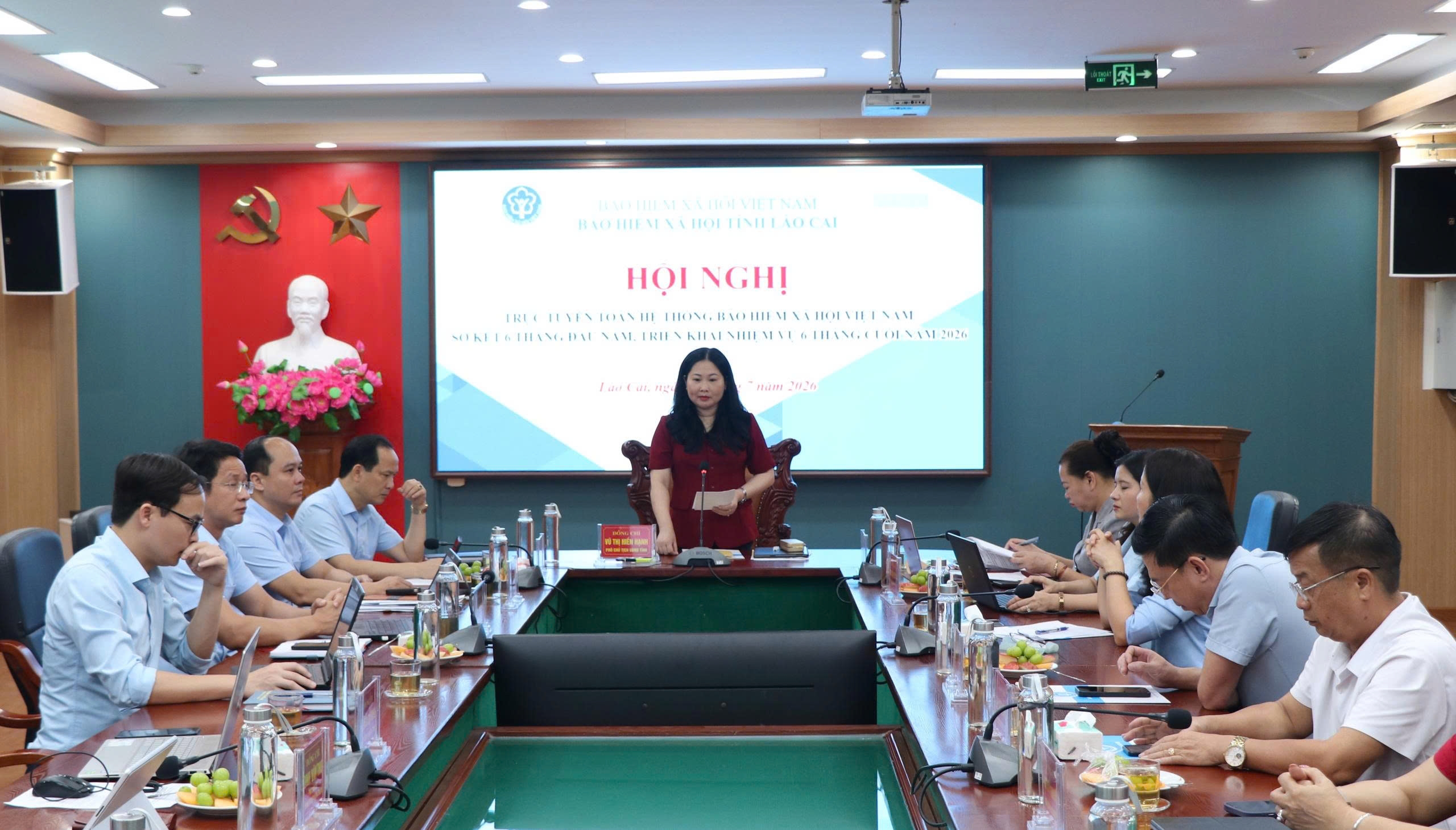 Nhiều địa phương quan tâm chỉ đạo thực hiện bảo hiểm xã hội, bảo hiểm y tế