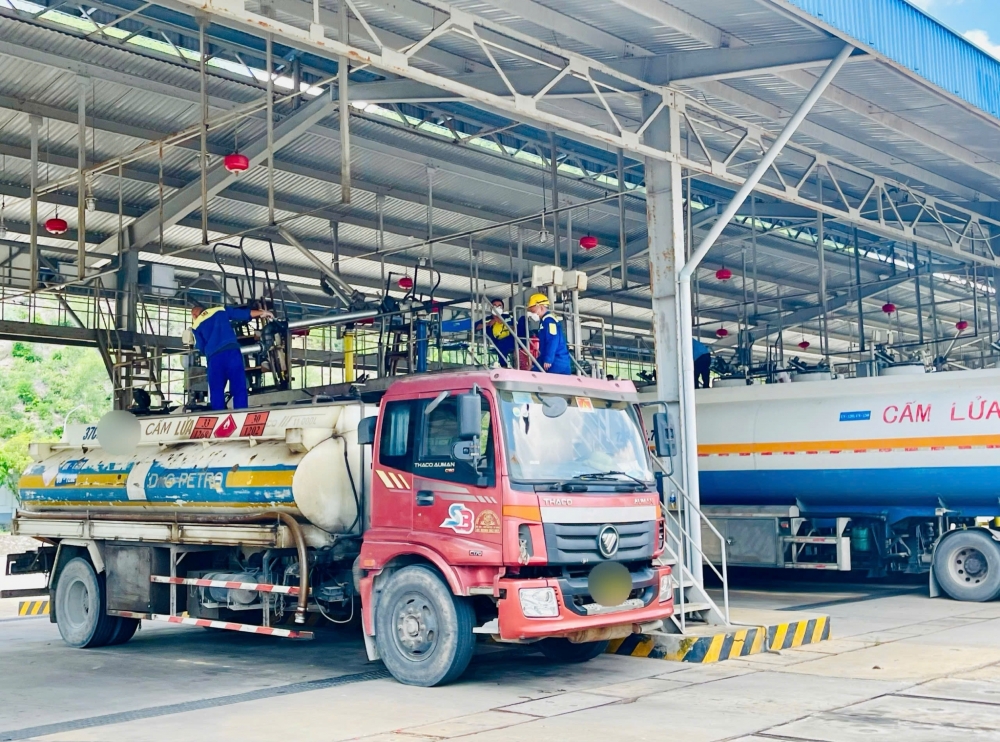 Bài 2: Giữ ổn định giá năng lượng, “neo” kỳ vọng lạm phát giá