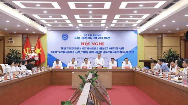 Chủ động đề xuất tháo gỡ “điểm nghẽn”, nâng cao hiệu quả thực hiện bảo hiểm xã hội, bảo hiểm y tế