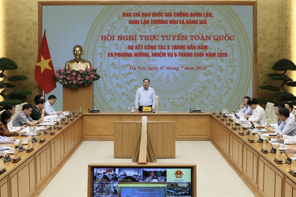 Siết chặt chống buôn lậu, hàng giả, bảo vệ thị trường, tạo động lực cho tăng trưởng Siết chặt chống buôn lậu, hàng giả, bảo vệ thị trường, tạo động lực cho tăng trưởng