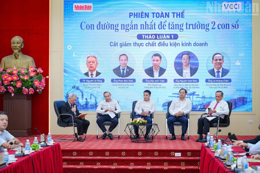 Động lực tăng trưởng đã rõ, dư địa nằm ở cải cách thể chế