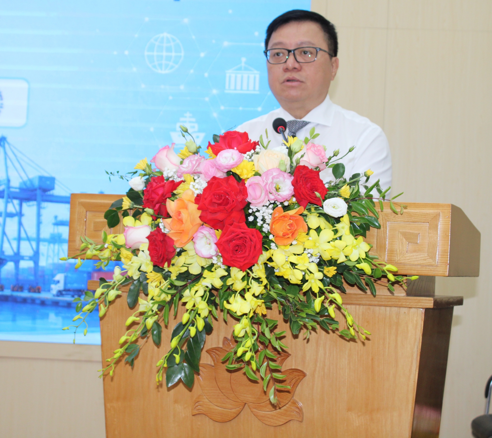 ông Lê Quốc Minh, Ủy viên Trung ương Đảng, Tổng Biên tập Báo Nhân dân ông Lê Quốc Minh, Ủy viên Trung ương Đảng, Tổng Biên tập Báo Nhân dân