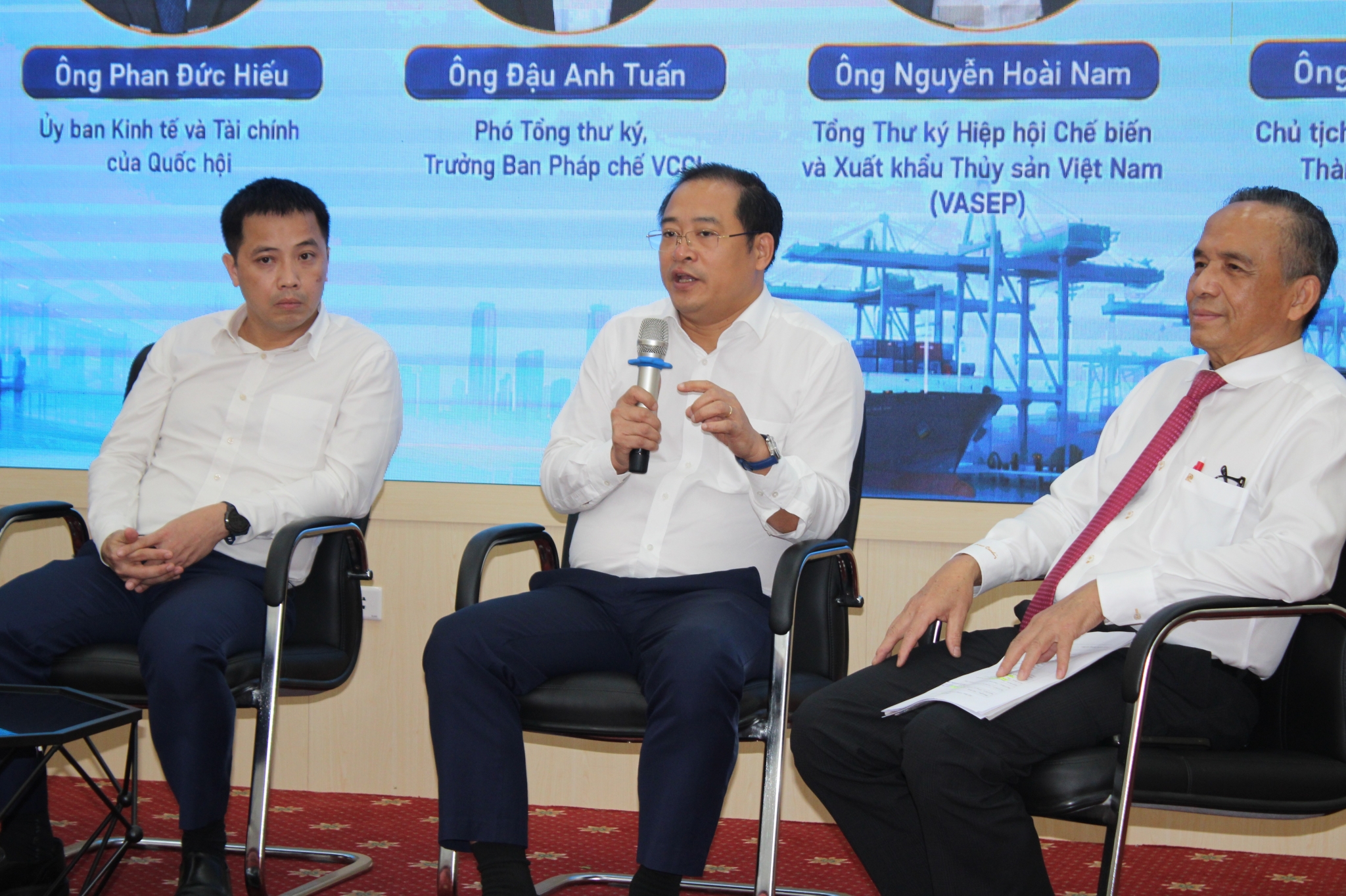 Ông Nguyễn Hoài Nam, Tổng Thư ký Hiệp hội Chế biến và Xuất khẩu Thủy sản Việt Nam (VASEP) Ông Nguyễn Hoài Nam, Tổng Thư ký Hiệp hội Chế biến và Xuất khẩu Thủy sản Việt Nam (VASEP)