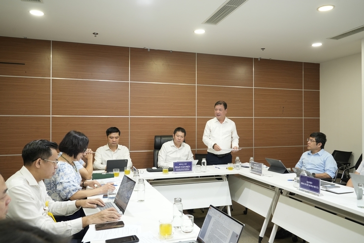 Hà Nội thống nhất quy trình hỗ trợ người hưởng lương hưu làm thủ tục hành chính tại nơi cư trú