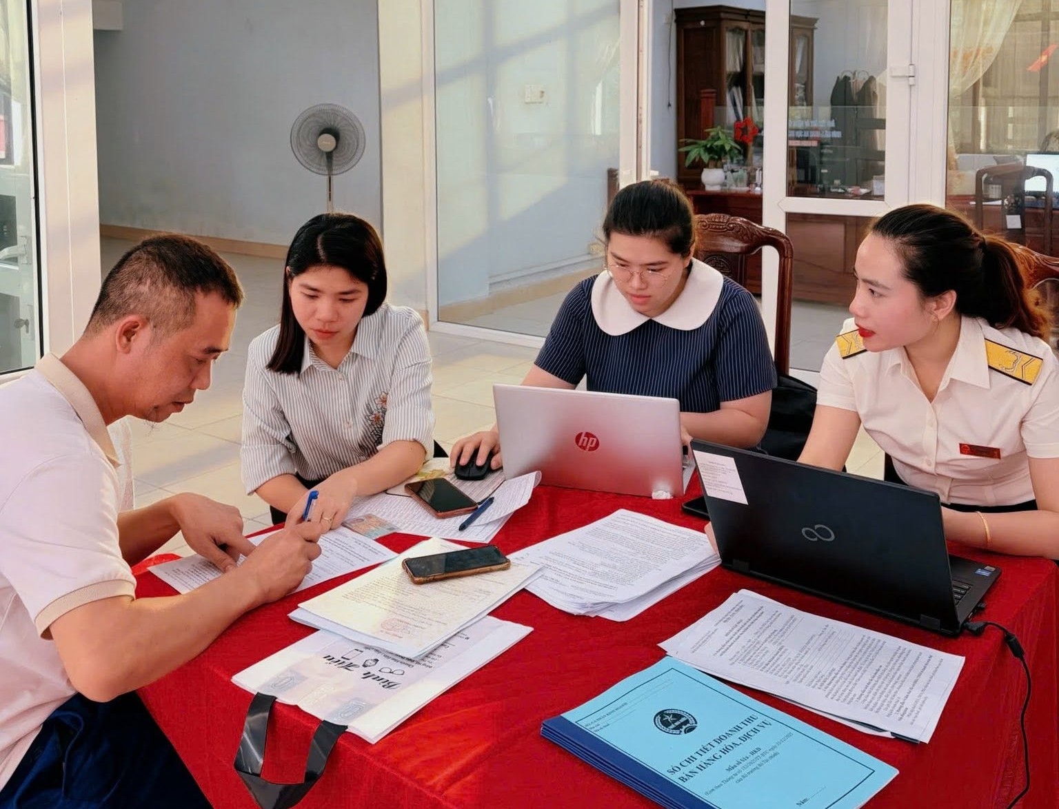 Giảm chi phí tuân thủ thuế để hỗ trợ thực chất doanh nghiệp nhỏ và hộ kinh doanh