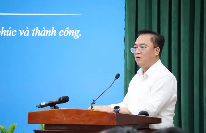 TP. Hồ Chí Minh tăng trưởng 2 con số Những trụ cột để TP. Hồ Chí Minh hiện thực hóa mục tiêu tăng trưởng 2 con số