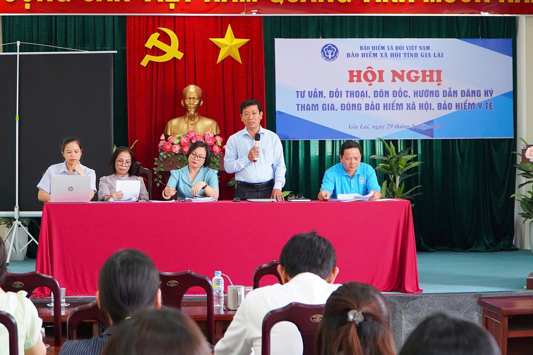 Quyết liệt xử lý nợ đọng, trốn đóng bảo hiểm xã hội ở Gia Lai
