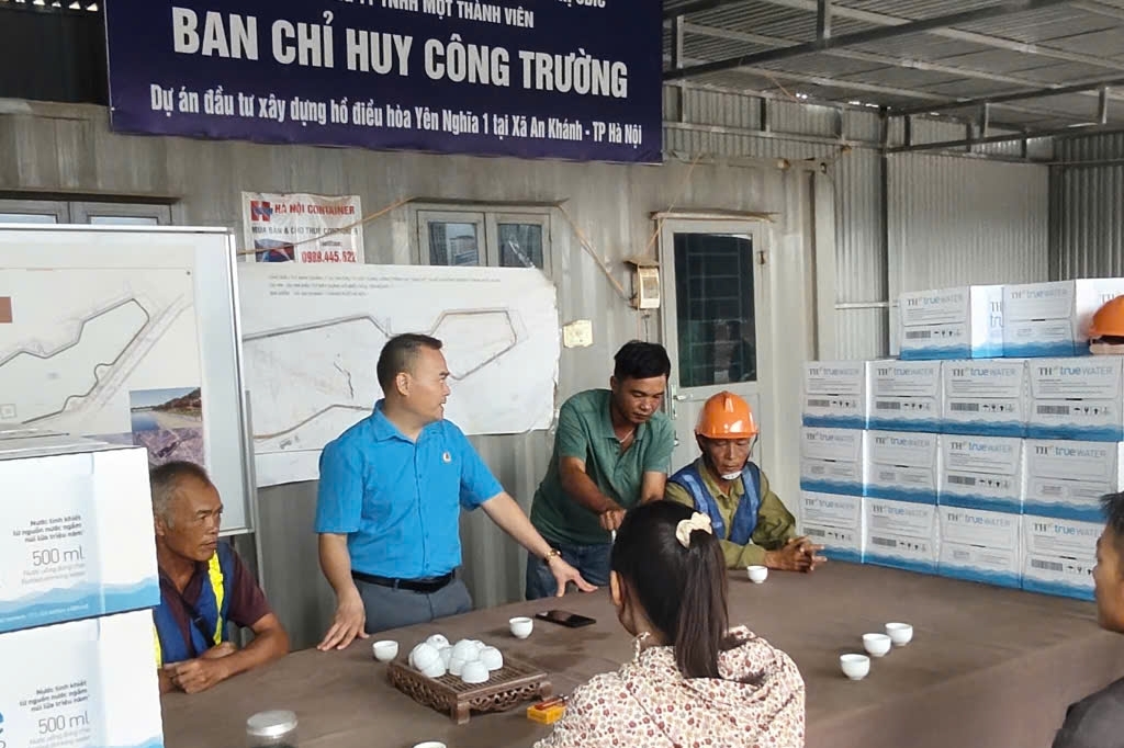 Hà Nội phát động “Tháng nghe đoàn viên, người lao động nói”
