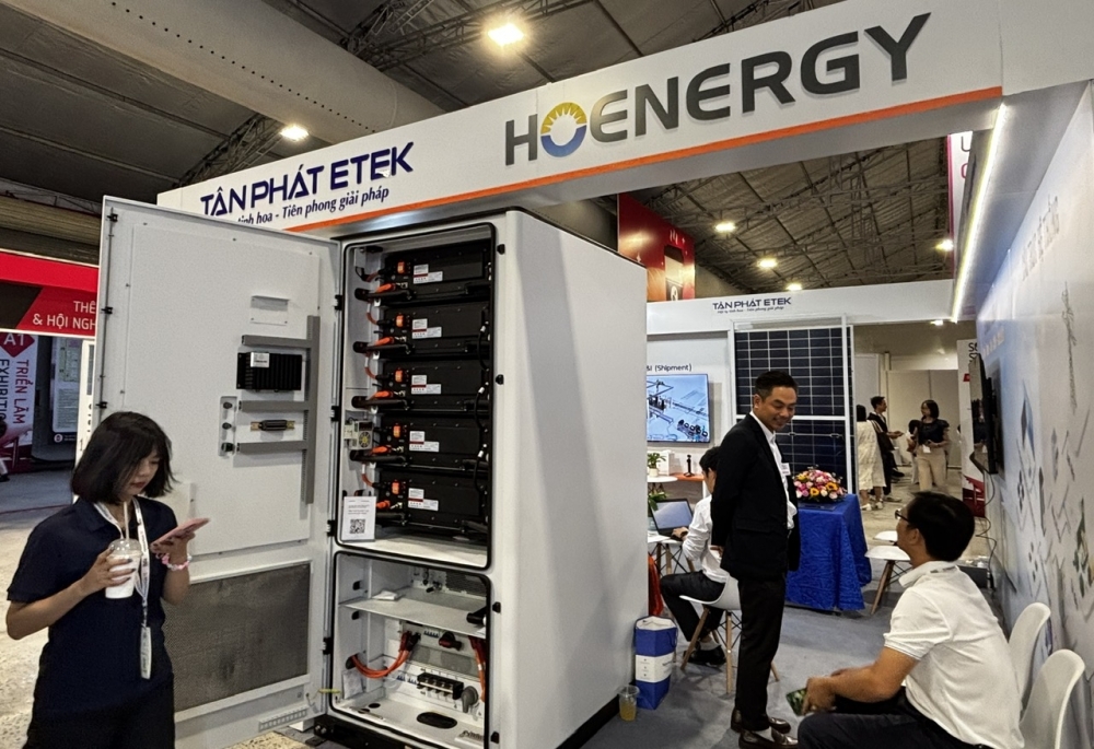 Hệ giải pháp năng lượng tích hợp Solar + BESS + EMS tại Solar & Storage Live Vietnam 2026 Hệ giải pháp năng lượng tích hợp Solar + BESS + EMS tại Solar & Storage Live Vietnam 2026