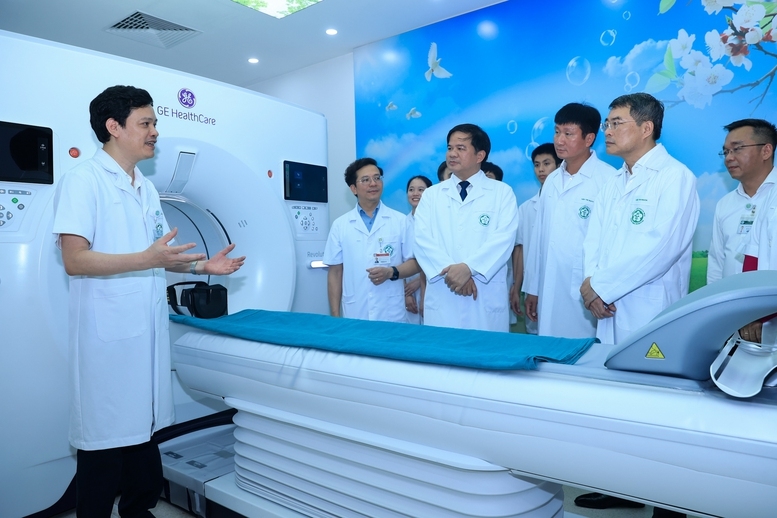 Bệnh viện Việt Đức, Bạch Mai cơ sở Ninh Bình chính thức hoạt động, mở rộng cơ hội tiếp cận y tế chất lượng cao