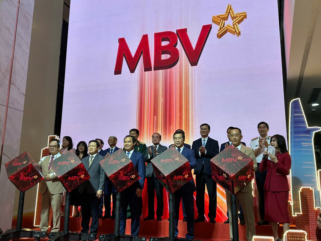 cam kết huy động 2 tỷ USD Đặt trụ sở tại VIFC-HCMC, MBV cùng MB cam kết huy động 2 tỷ USD cho các dự án trọng điểm