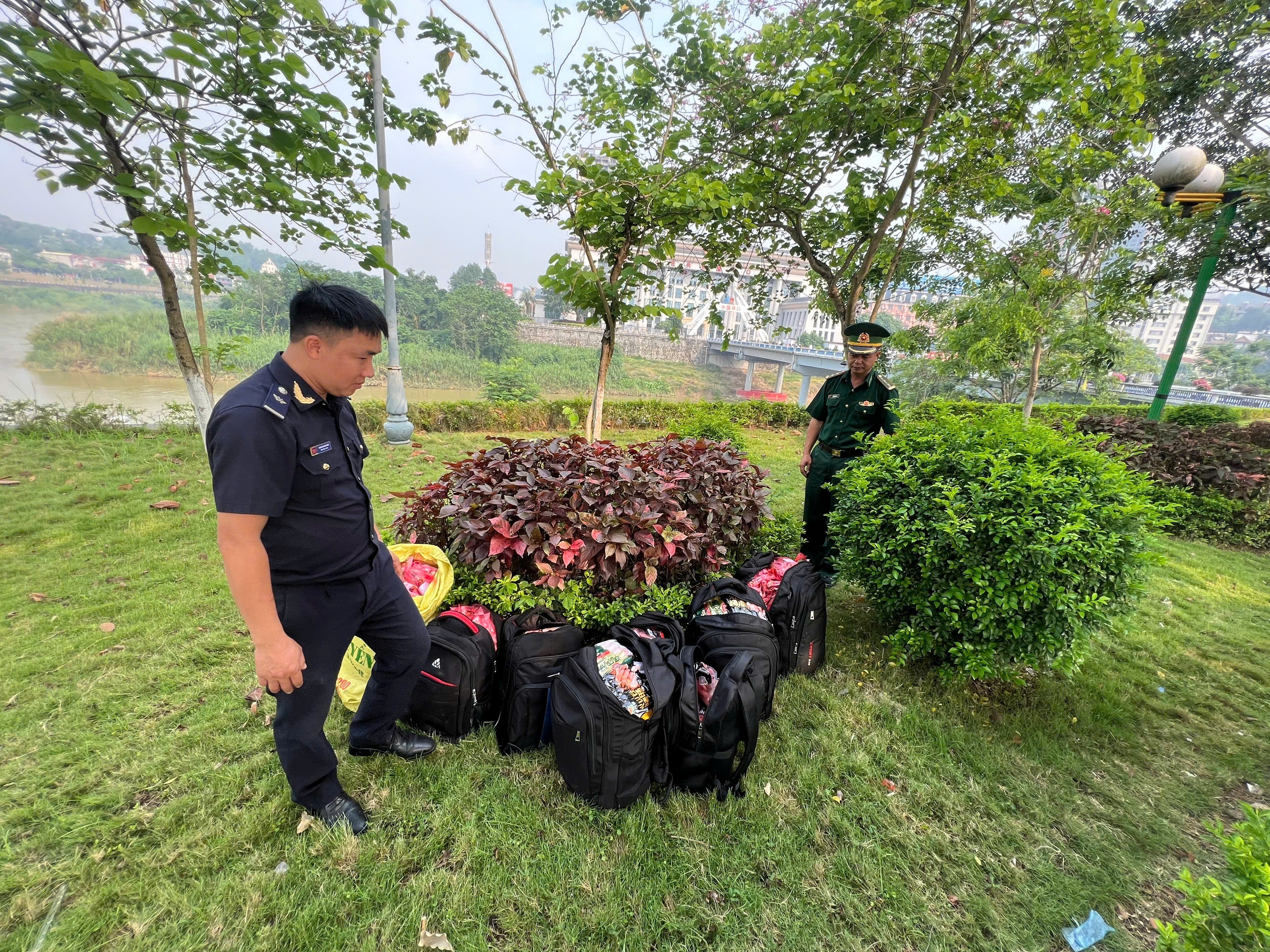 Chi cục Hải quan khu vực VII: Phát hiện 35 vụ vi phạm, trị giá tang vật hơn 39,5 tỷ đồng