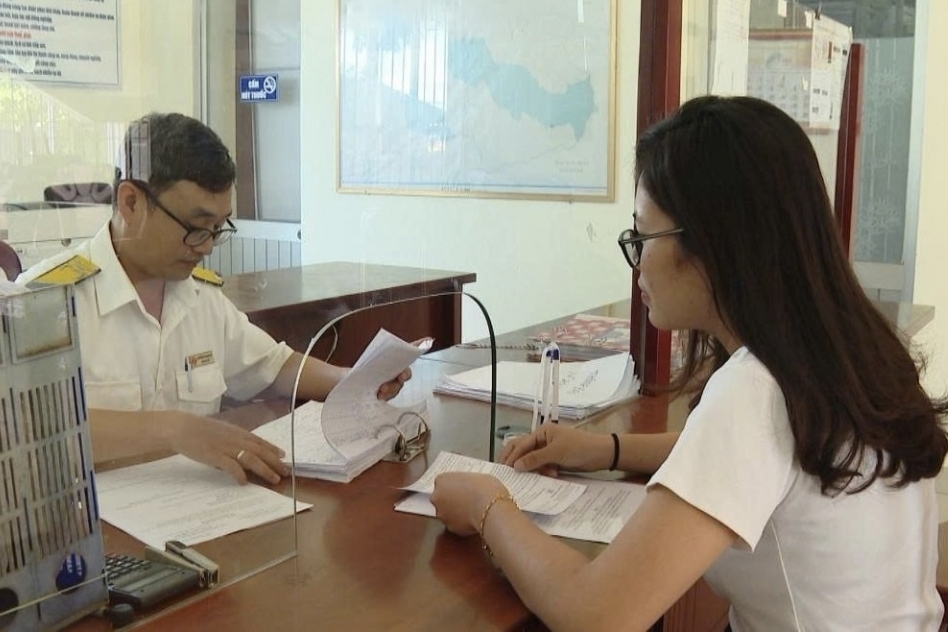 Hạch toán chi phí tiền thuê đất khi doanh nghiệp tạm ngừng khai thác khoáng sản
