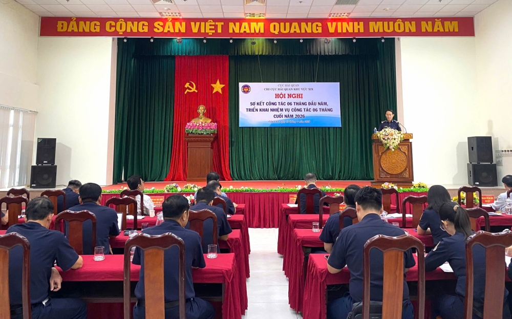 Hải quan khu vực XIX thu ngân sách đạt trên 97% dự toán