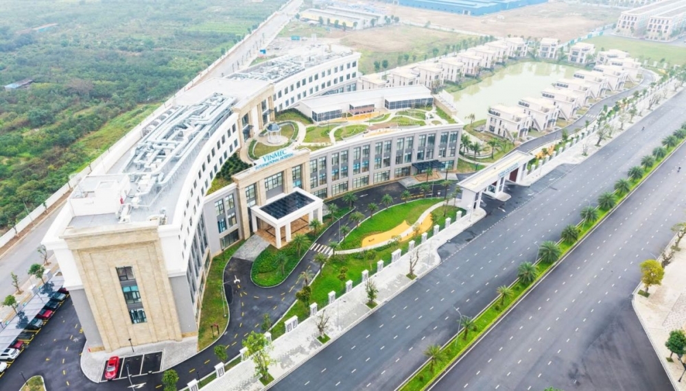 Nhà mặt tiền 5m, giá vừa “gu” gia đình trẻ Nhà mặt tiền