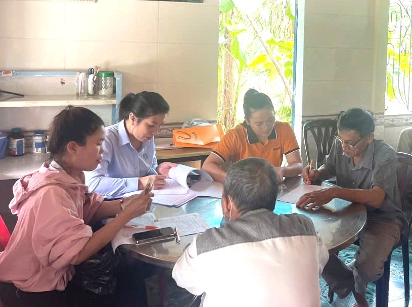 Nghỉ việc mà chưa đủ tuổi nghỉ hưu sớm theo Nghị định số 154/2025/NĐ-CP thì được nhận những khoản tiền gì?