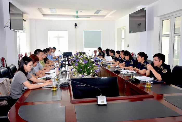 Hải quan Vinh thu ngân sách hơn 670 tỷ đồng nhờ xuất nhập khẩu bứt phá