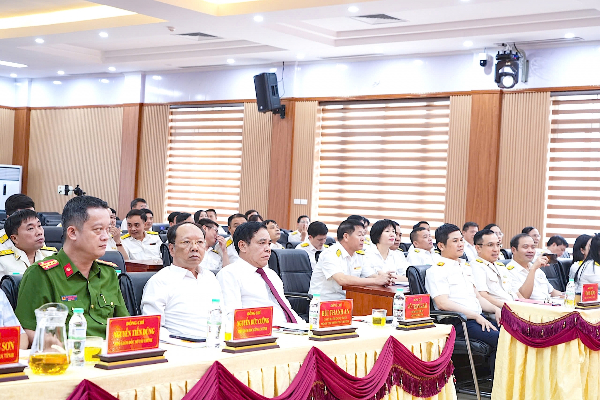 Thuế tỉnh Nghệ An: Đòn bẩy chuyển đổi số giúp thu ngân sách tăng 26,2% so với cùng kỳ