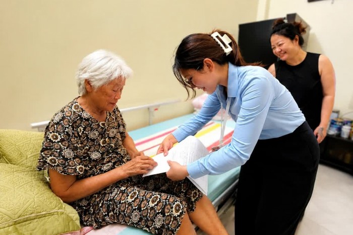 Hà Nội mở cao điểm 15 ngày hỗ trợ chi trả lương hưu, trợ cấp bảo hiểm xã hội