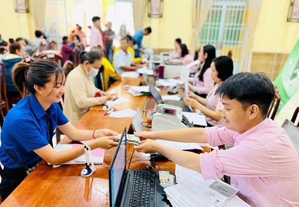 Sinh viên được trả nợ vay sau tốt nghiệp 12 tháng Sinh viên được trả nợ vay sau tốt nghiệp 12 tháng