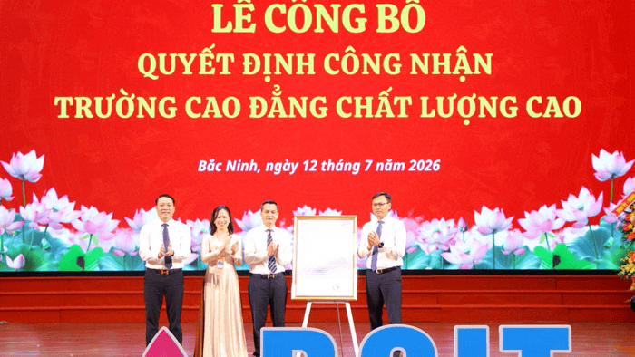 Trường Cao đẳng Kỹ thuật Công nghiệp được công nhận đạt chuẩn chất lượng cao