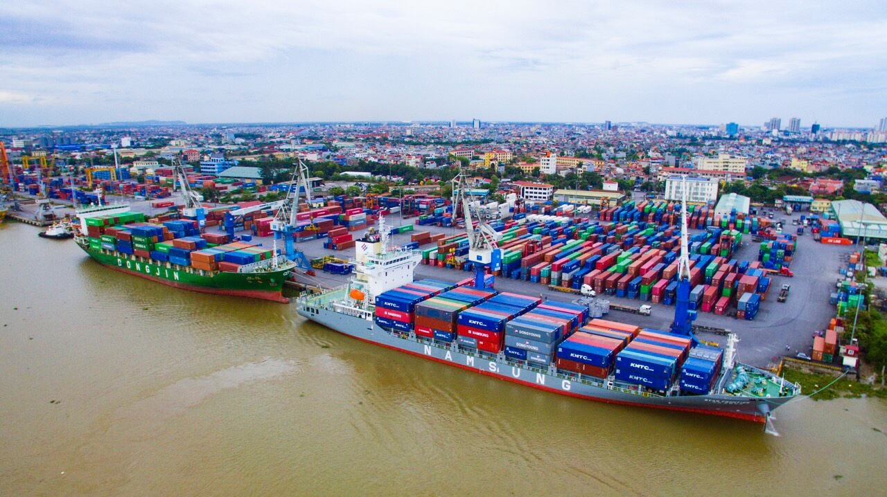Việt Nam đã chi 115 tỷ USD nhập khẩu hàng hóa từ Trung Quốc
