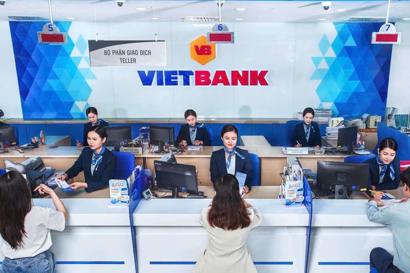 Vietbank trước ngày lên HOSE: Điều gì đang chờ nhà đầu tư?