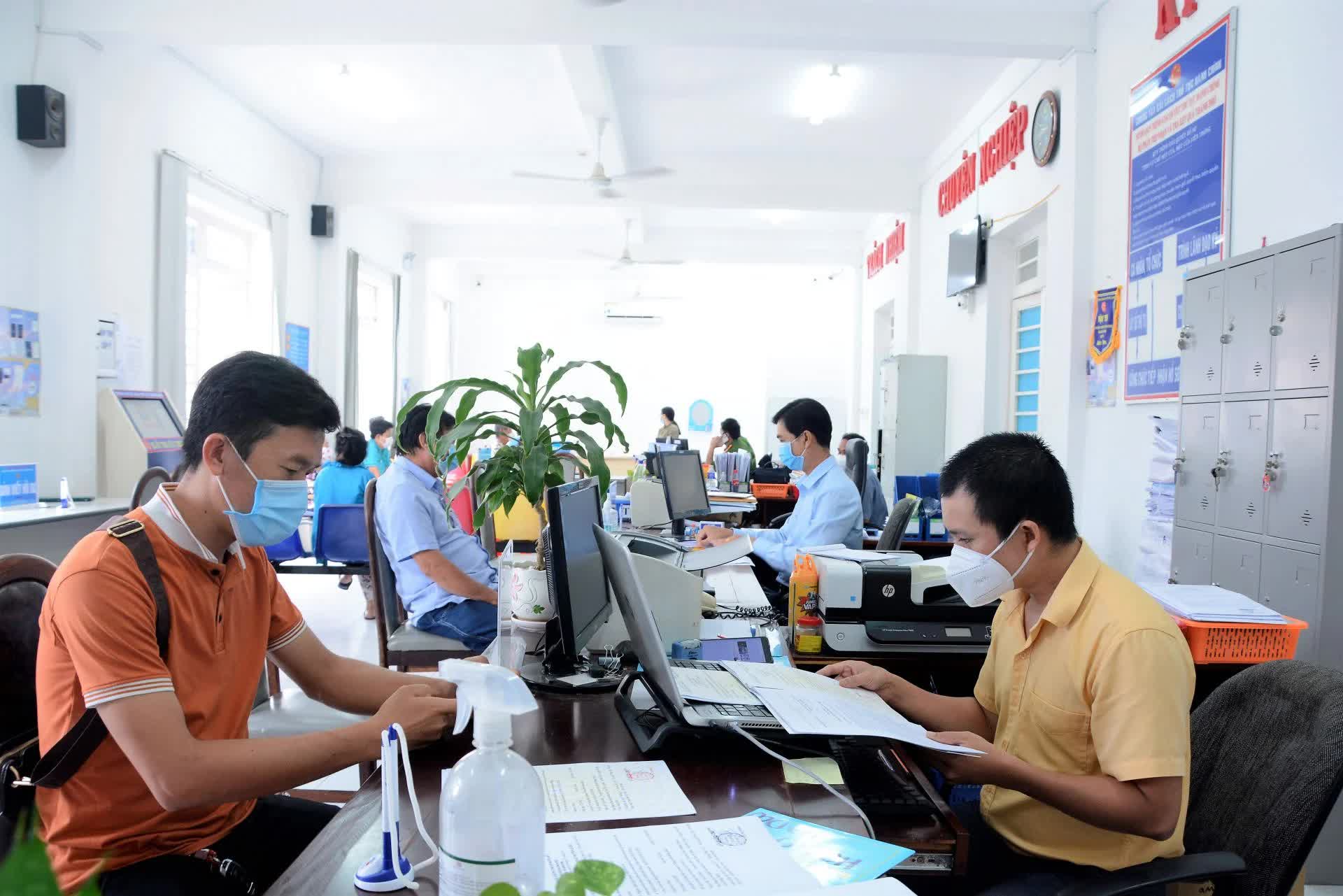 Bộ Tài chính công bố thủ tục hành chính mới trong lĩnh vực công nghệ thông tin Bộ Tài chính công bố thủ tục hành chính mới trong lĩnh vực công nghệ thông tin