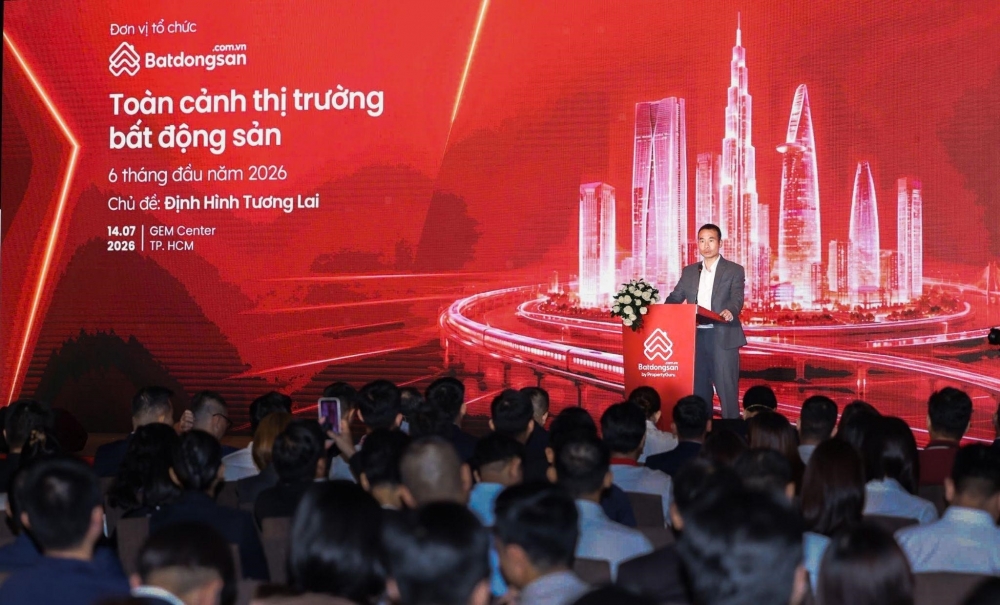 Bức tranh bất động sản 6 tháng đầu năm 2026 ghi nhận nhiều tín hiệu tích cực. Dữ liệu đang viết lại luật chơi của thị trường bất động sản