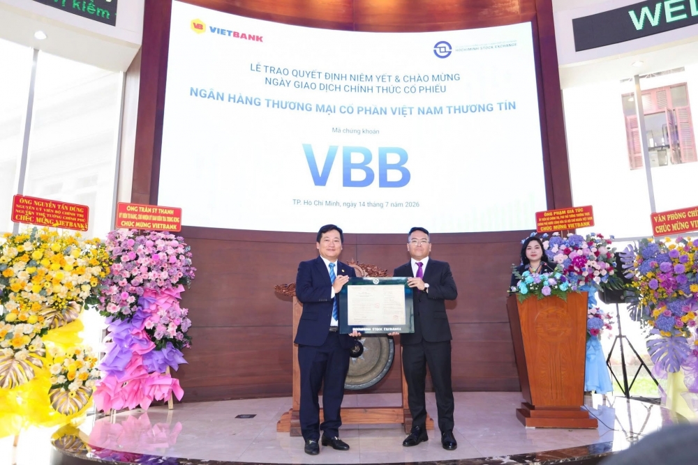Cổ phiếu VBB của Ngân hàng Thương Tín chính thức giao dịch trên HoSE Cổ phiếu VBB của Ngân hàng Thương Tín chính thức giao dịch trên HoSE